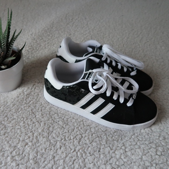 adidas evolution shoes